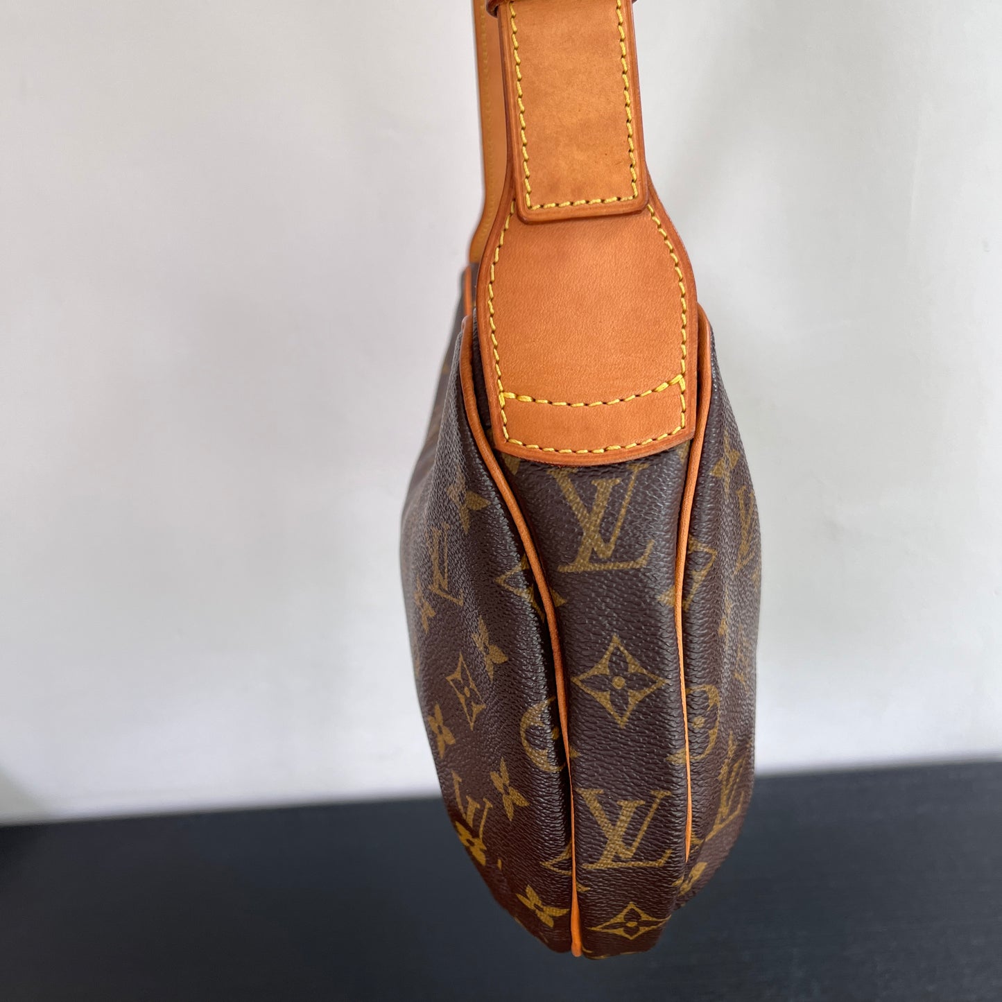 Louis Vuitton Vintage Croissant MM Shoulder Bag