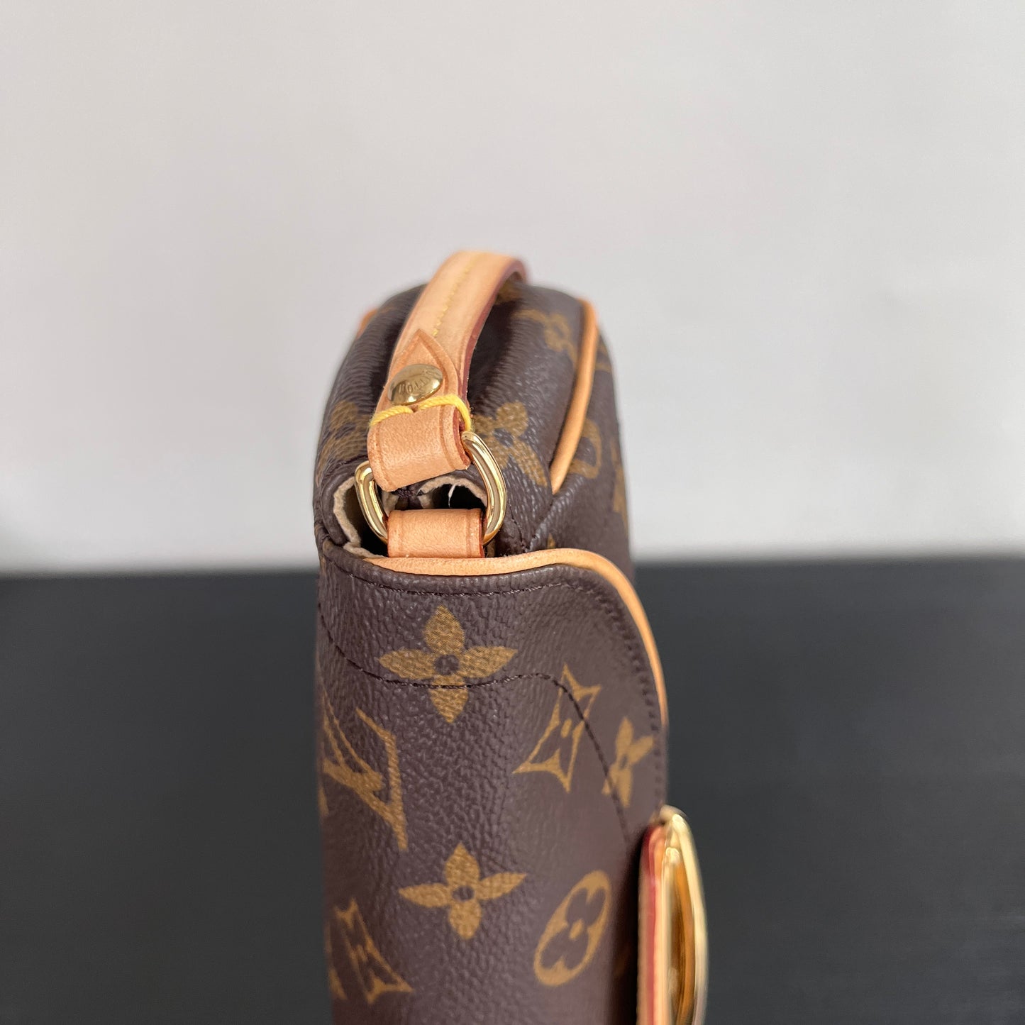 Louis Vuitton Beverly PM Shoulder Bag