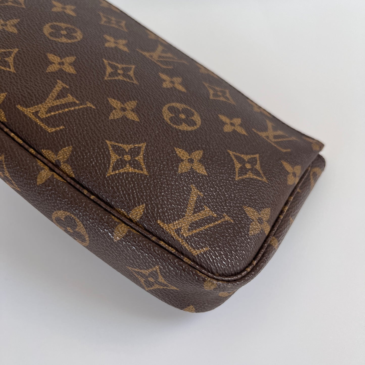 Louis Vuitton Vintage Monogram Pochette NO HANDLE/ STRAP