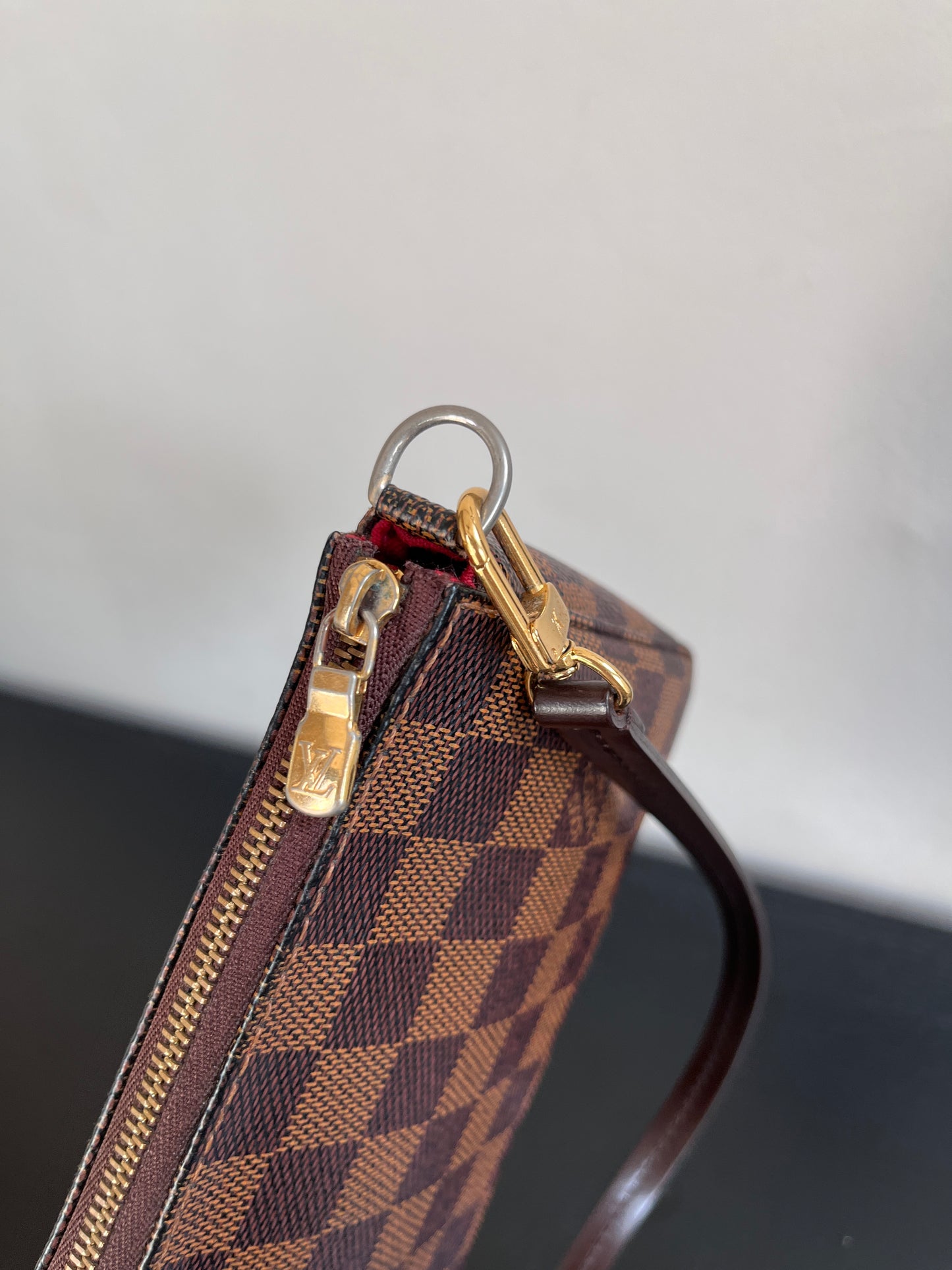 Louis Vuitton Damier Ebene Pochette