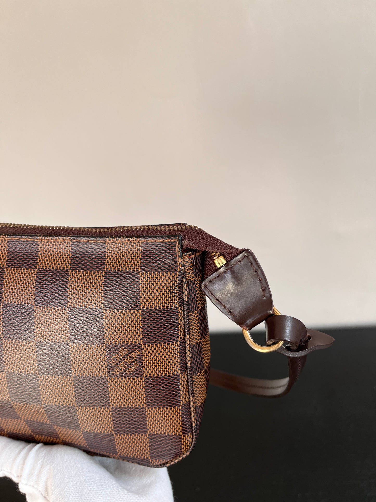 Louis Vuitton Damier Ebene Pochette