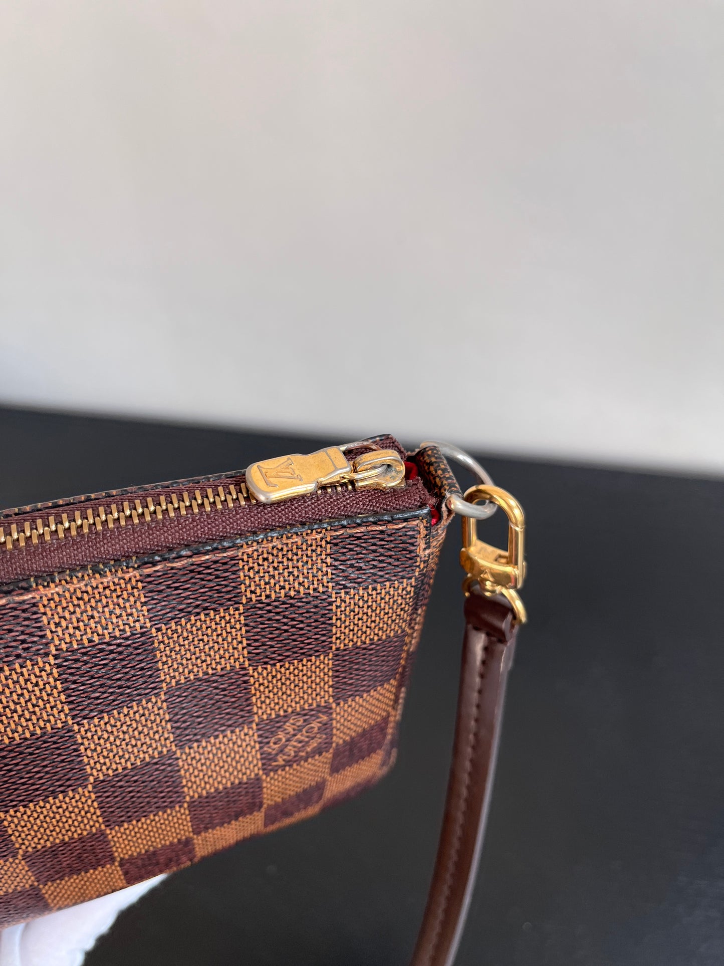 Louis Vuitton Damier Ebene Pochette