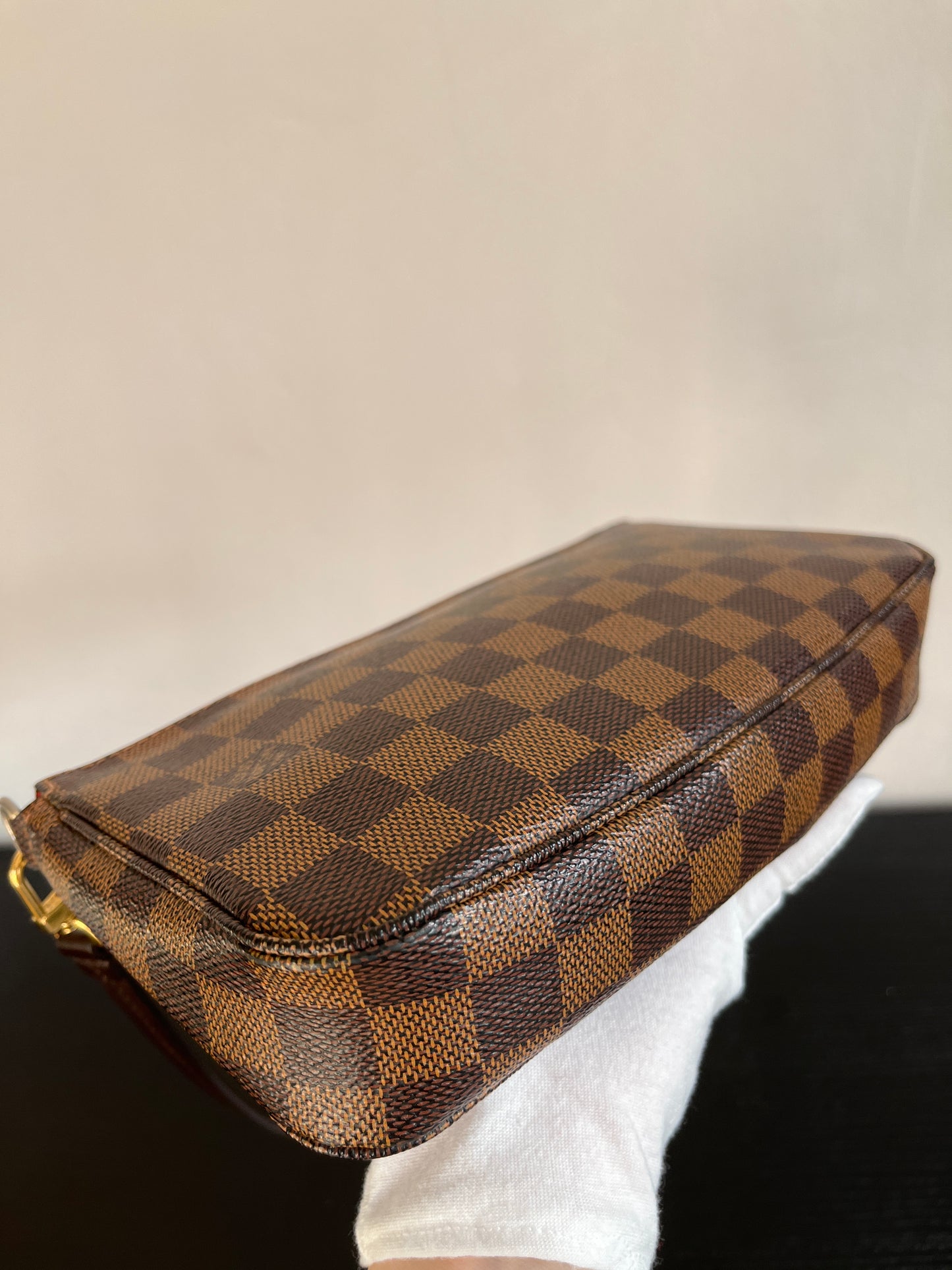 Louis Vuitton Damier Ebene Pochette