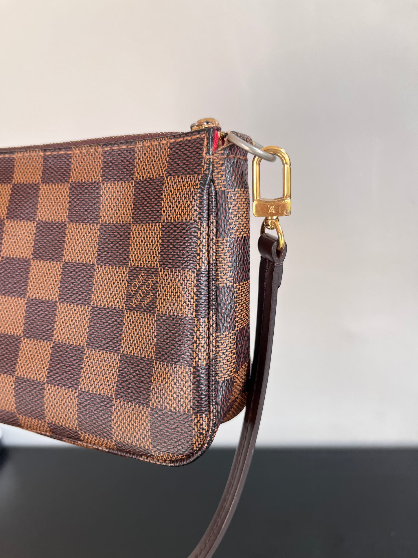 Louis Vuitton Damier Ebene Pochette