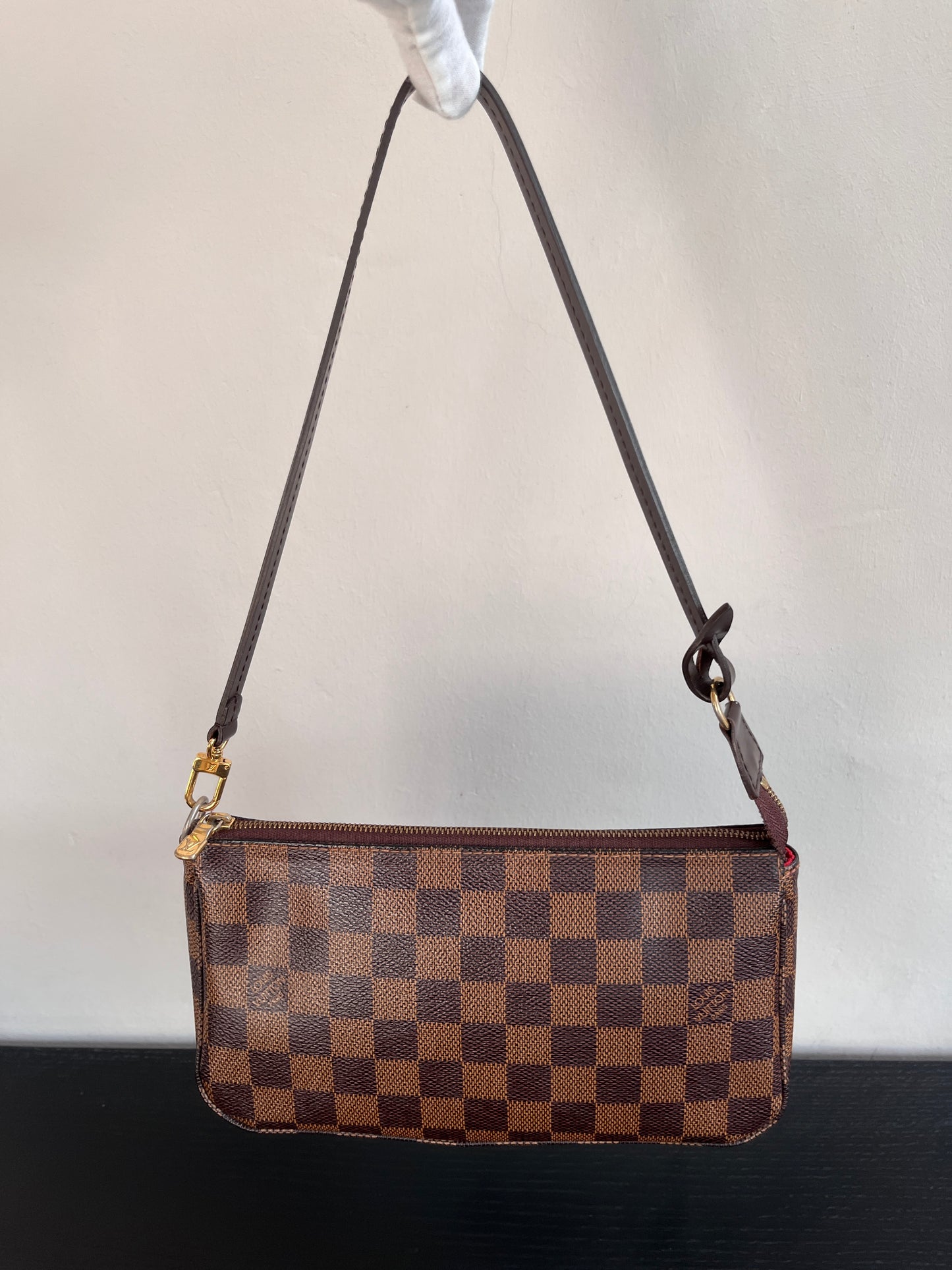 Louis Vuitton Damier Ebene Pochette