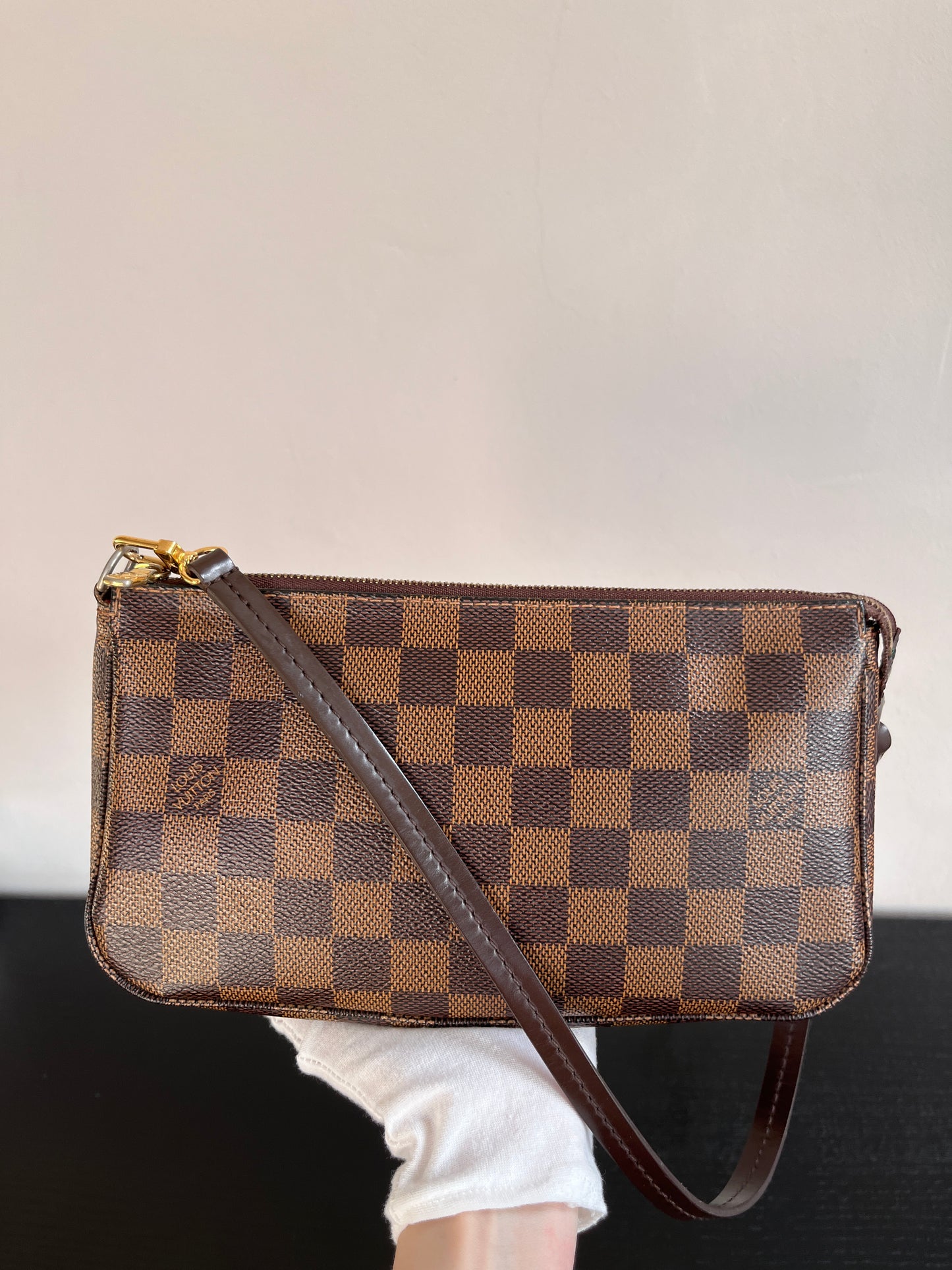Louis Vuitton Damier Ebene Pochette