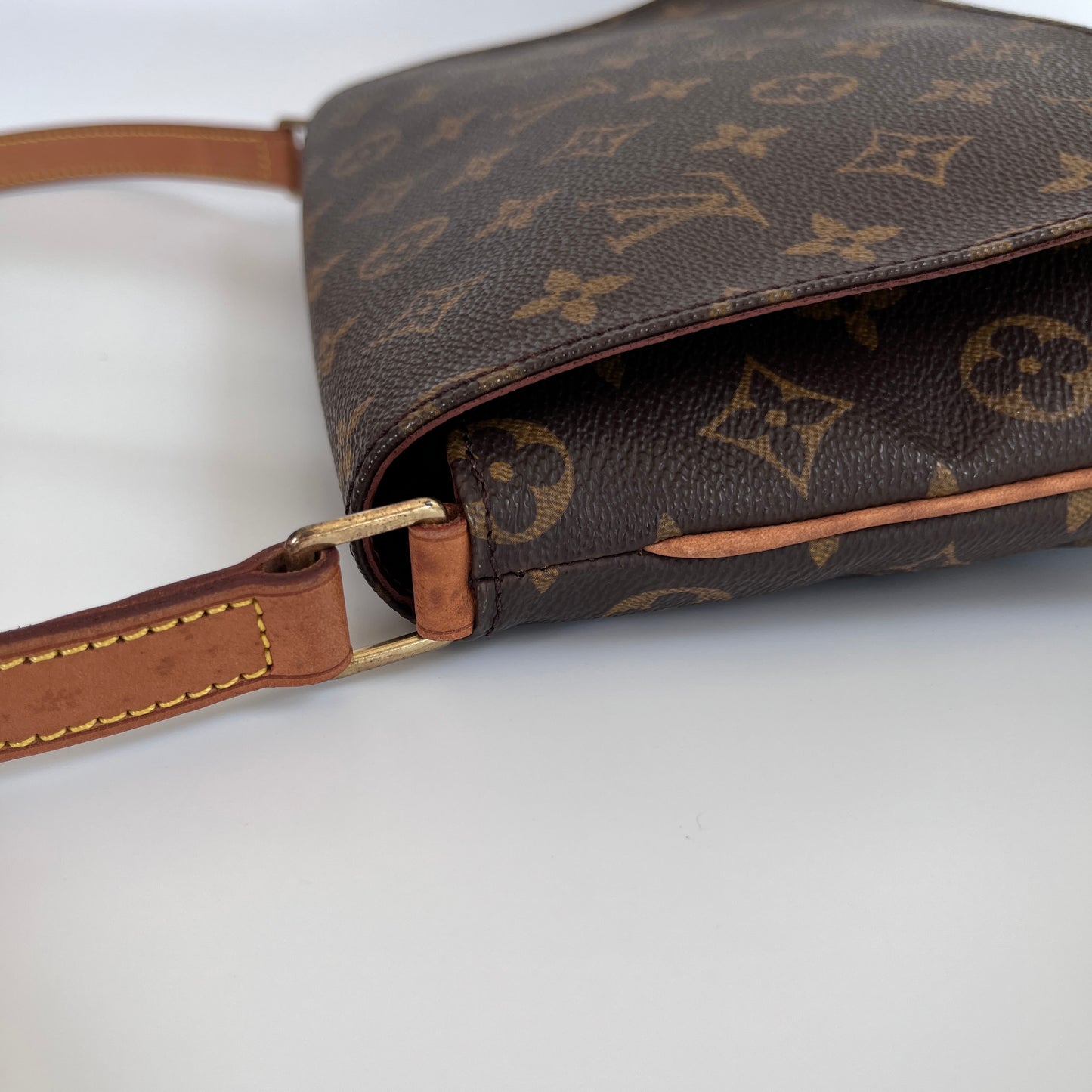 Louis Vuitton Musette Tango Shoulder Bag
