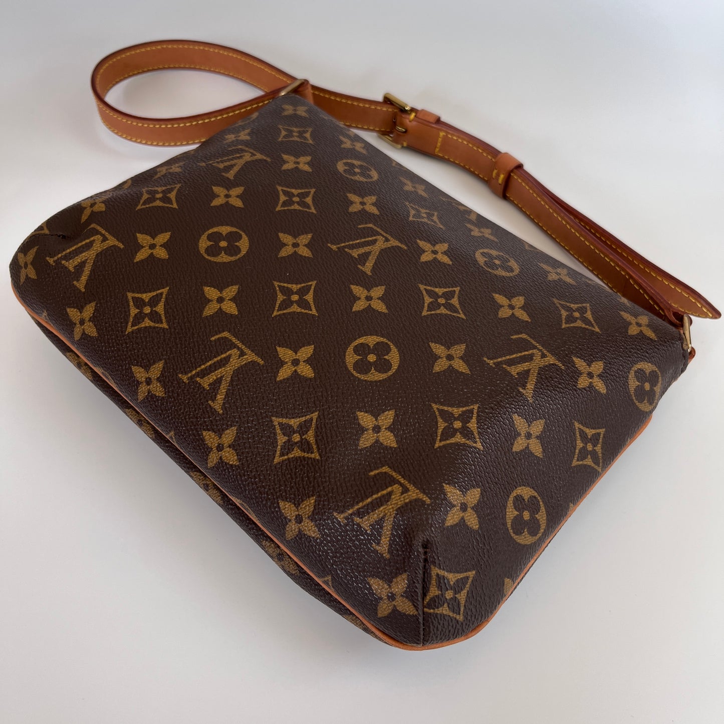 Louis Vuitton Musette Tango Shoulder Bag