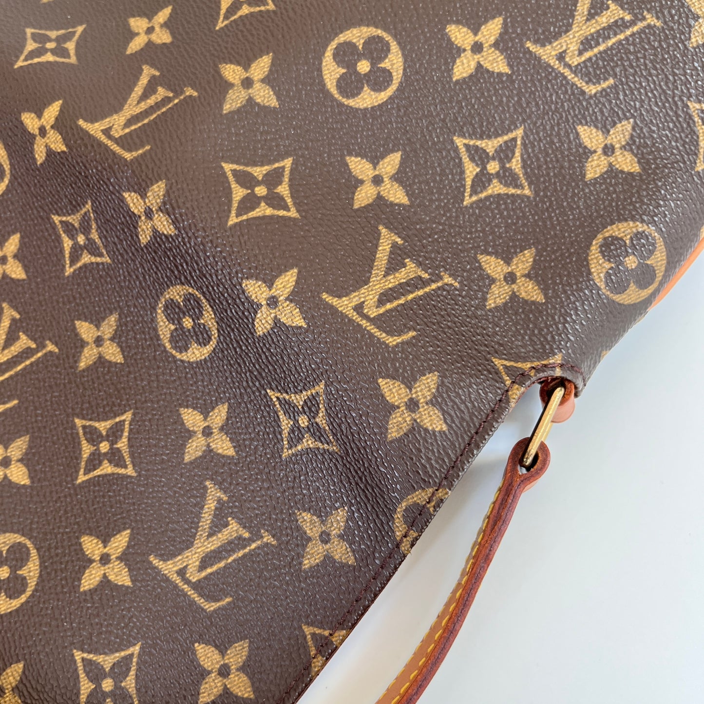 Louis Vuitton Musette Tango Shoulder Bag