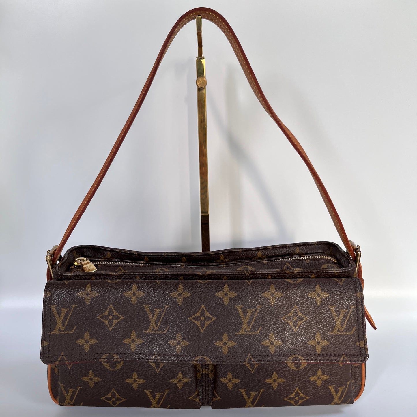 Louis Vuitton Vintage Viva Cite MM Shoulder Bag