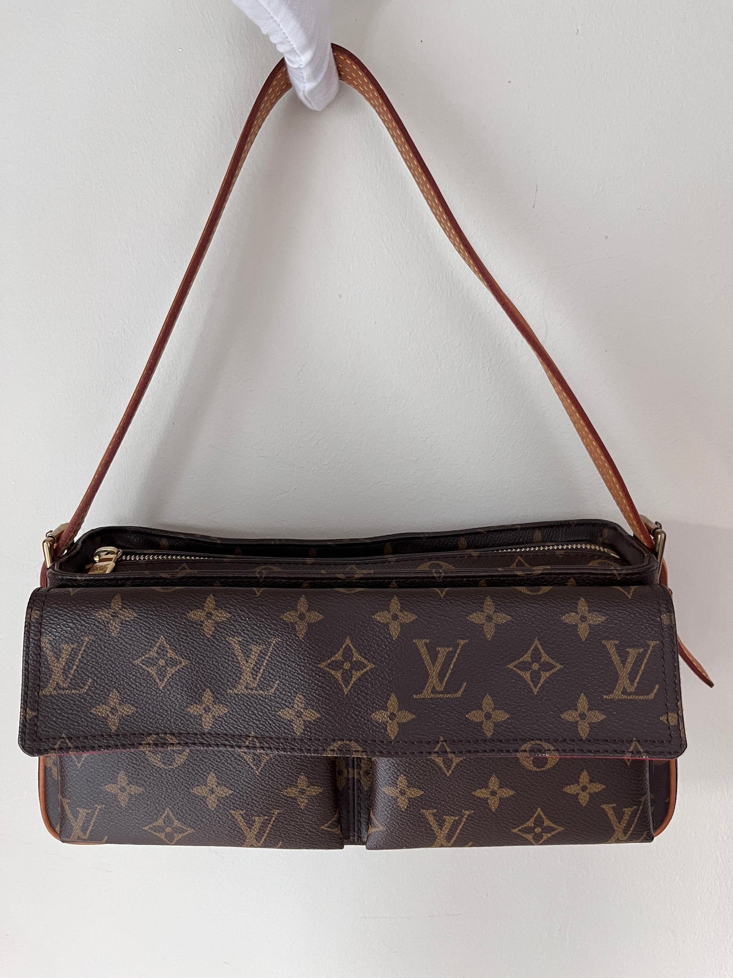 Louis Vuitton Vintage Viva Cite MM Shoulder Bag