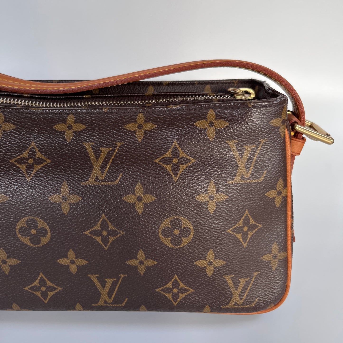 Louis Vuitton Vintage Viva Cite MM Shoulder Bag