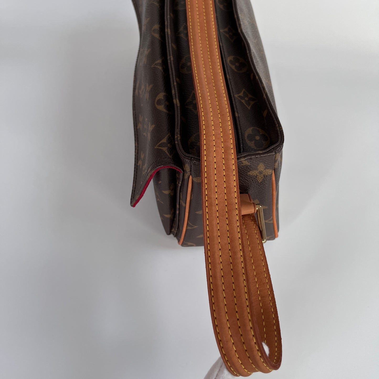 Louis Vuitton Vintage Viva Cite MM Shoulder Bag
