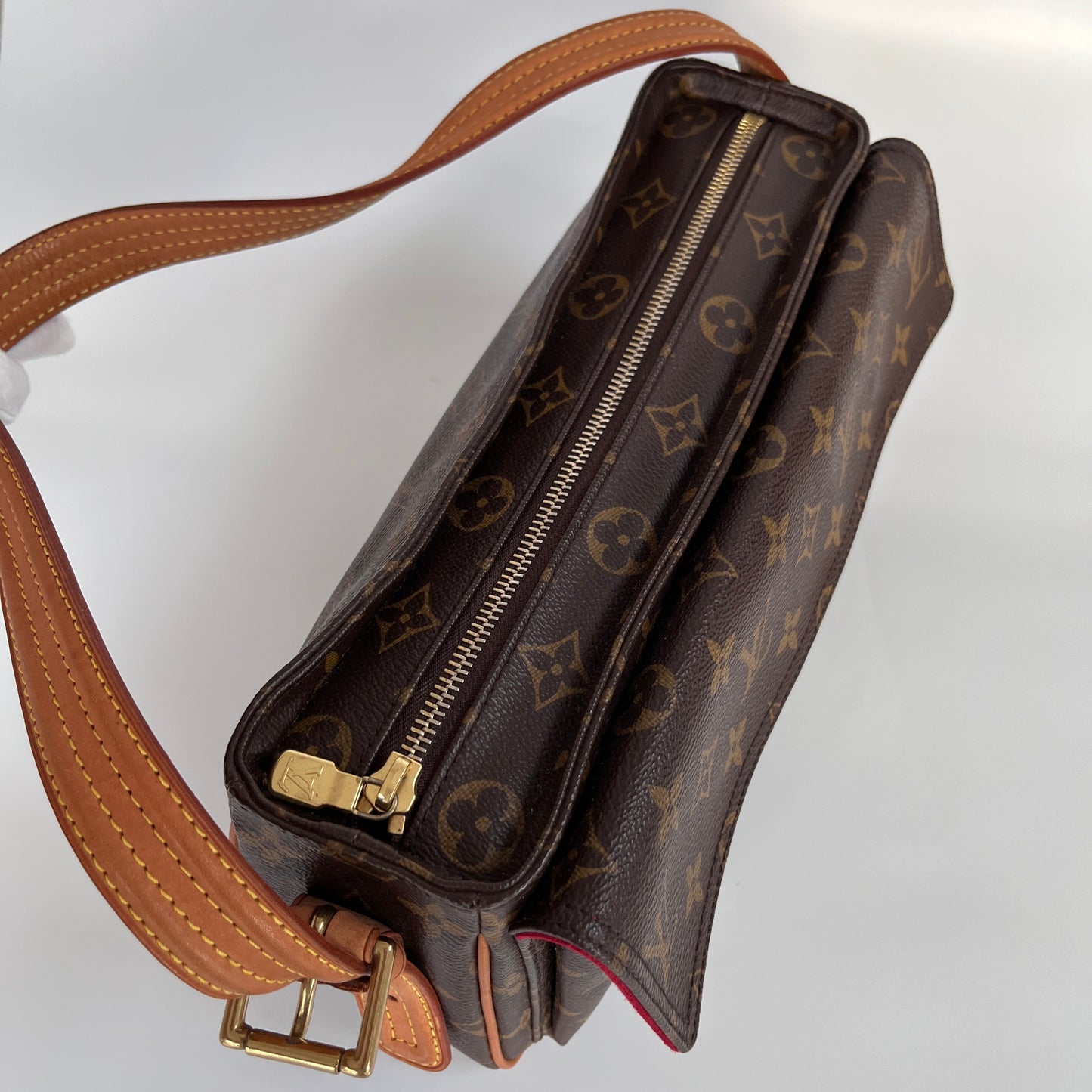 Louis Vuitton Vintage Viva Cite MM Shoulder Bag