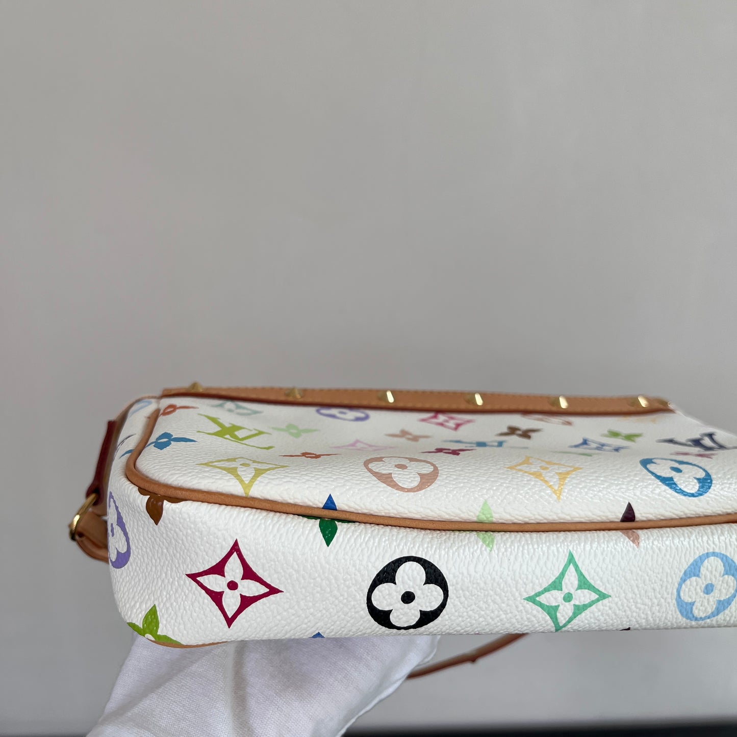 Louis Vuitton x Takashi Murakami White Multicolor Pochette