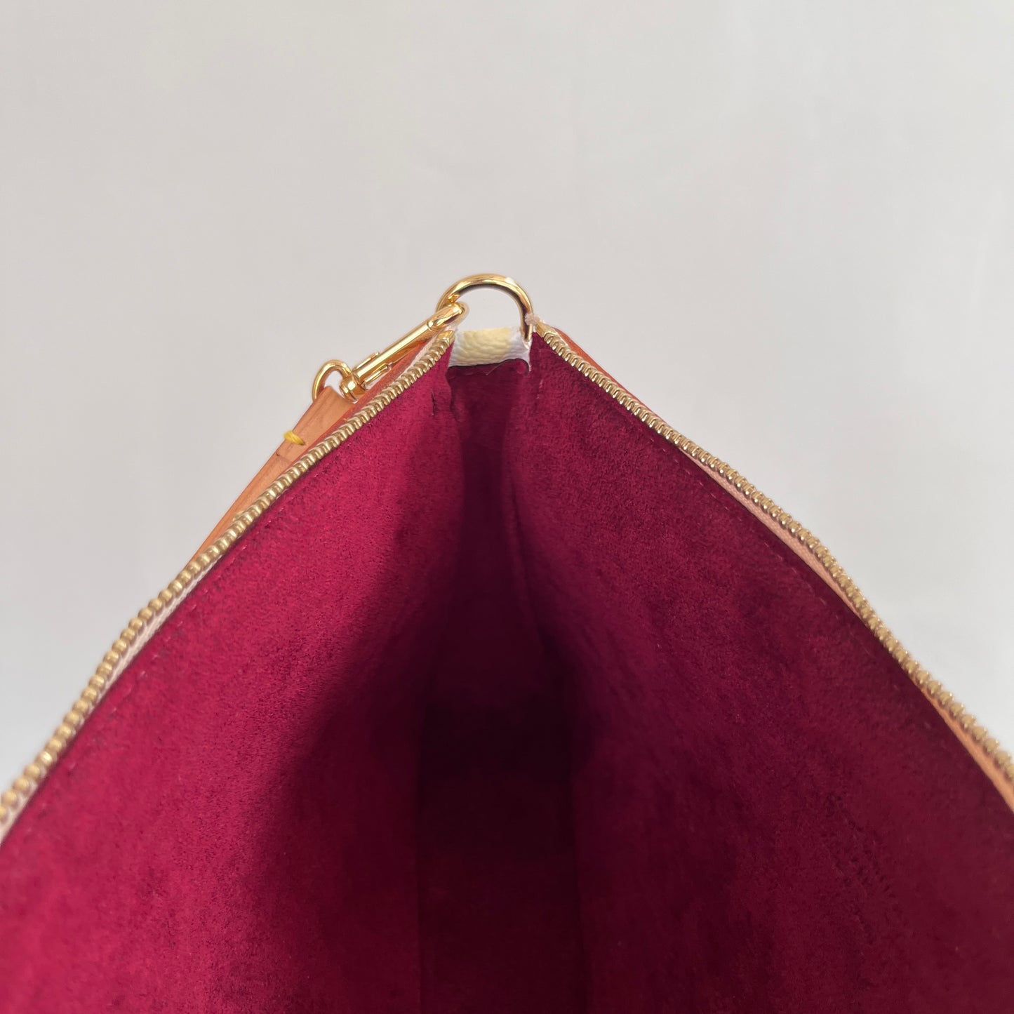 Louis Vuitton x Takashi Murakami White Multicolor Pochette