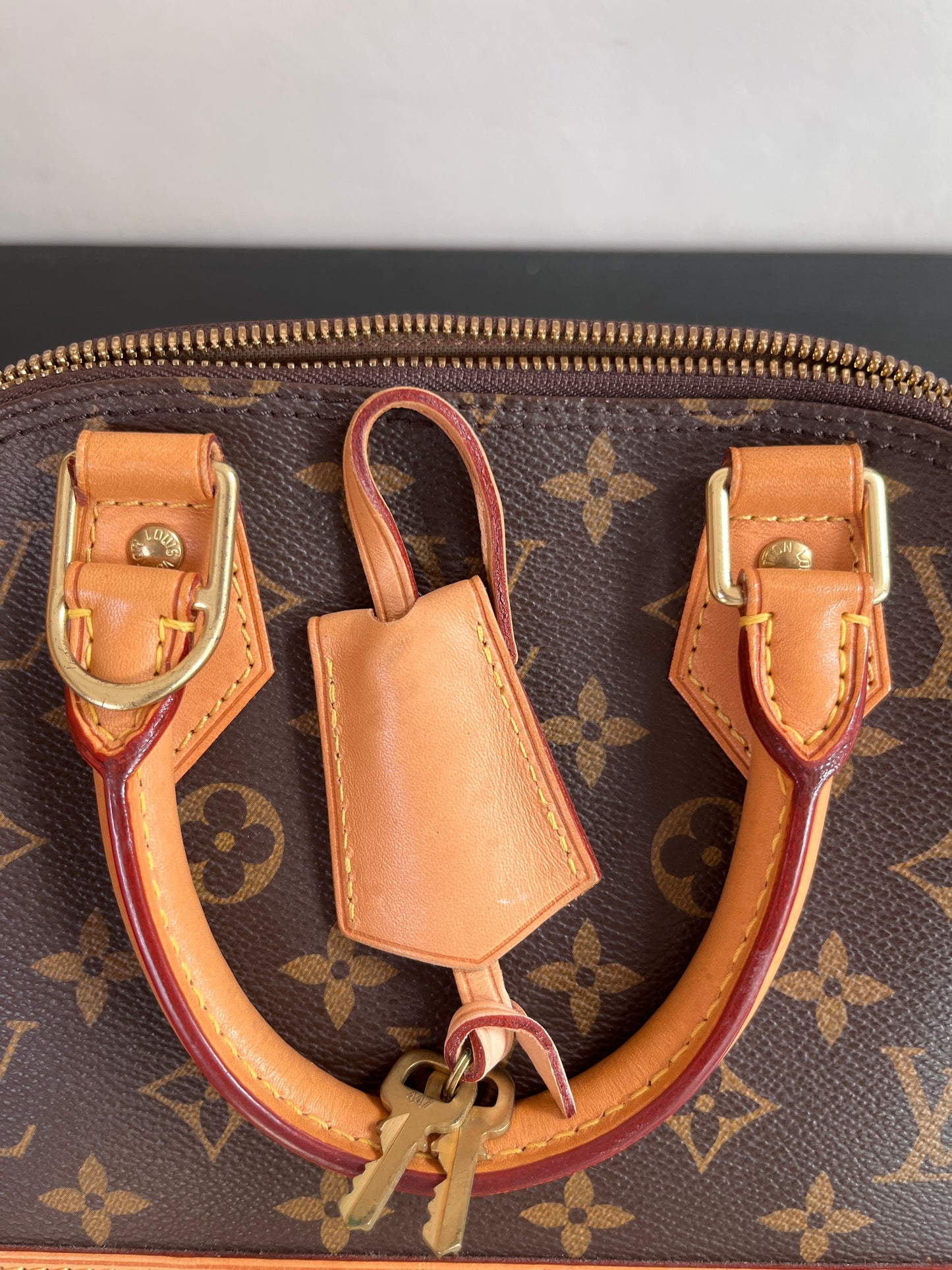 Louis Vuitton Alma BB Monogram NO LOCK