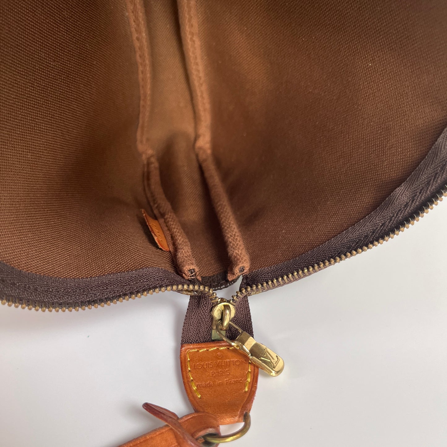 Louis Vuitton Vintage Monogram Pochette/ Pouch