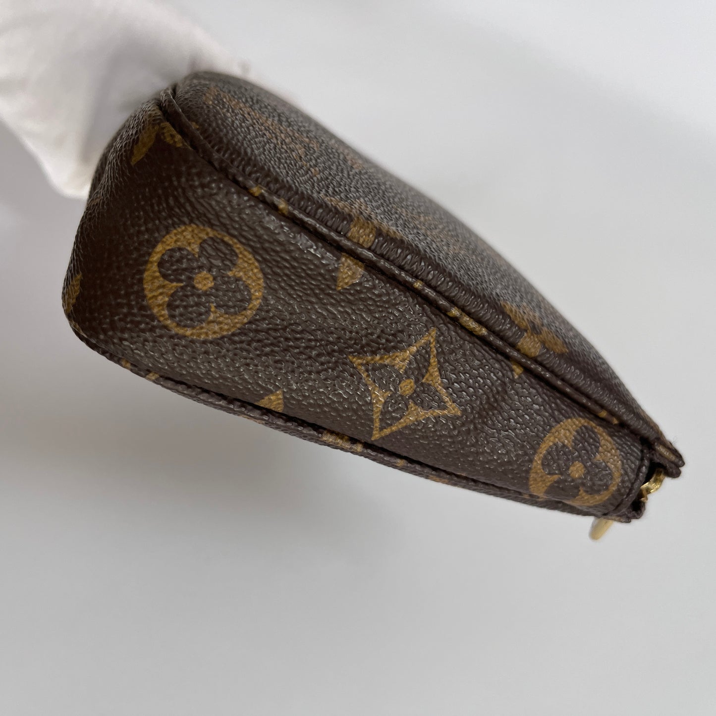Louis Vuitton Vintage Monogram Pochette/ Pouch