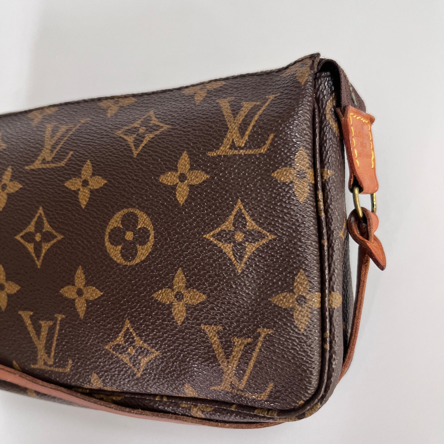 Louis Vuitton Vintage Monogram Pochette/ Pouch