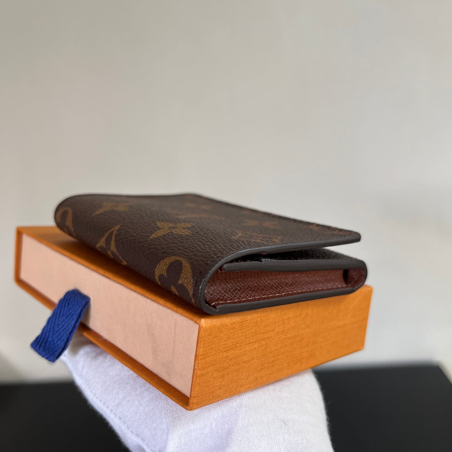 Louis Vuitton Monogram Enveloppe Carte De Visite