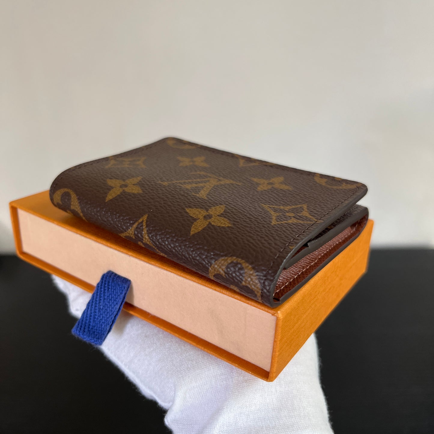 Louis Vuitton Monogram Enveloppe Carte De Visite