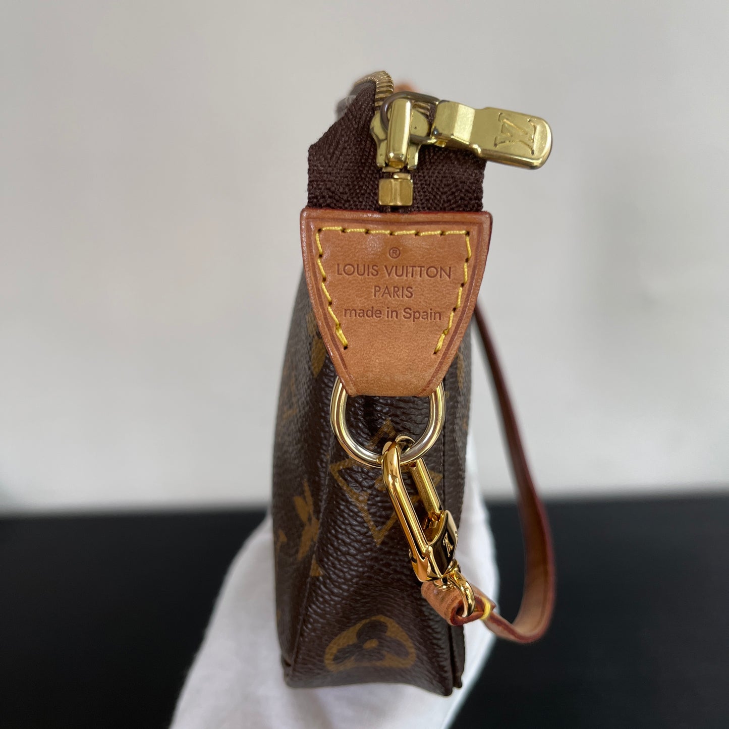 Louis Vuitton Vintage Pochette Monogram