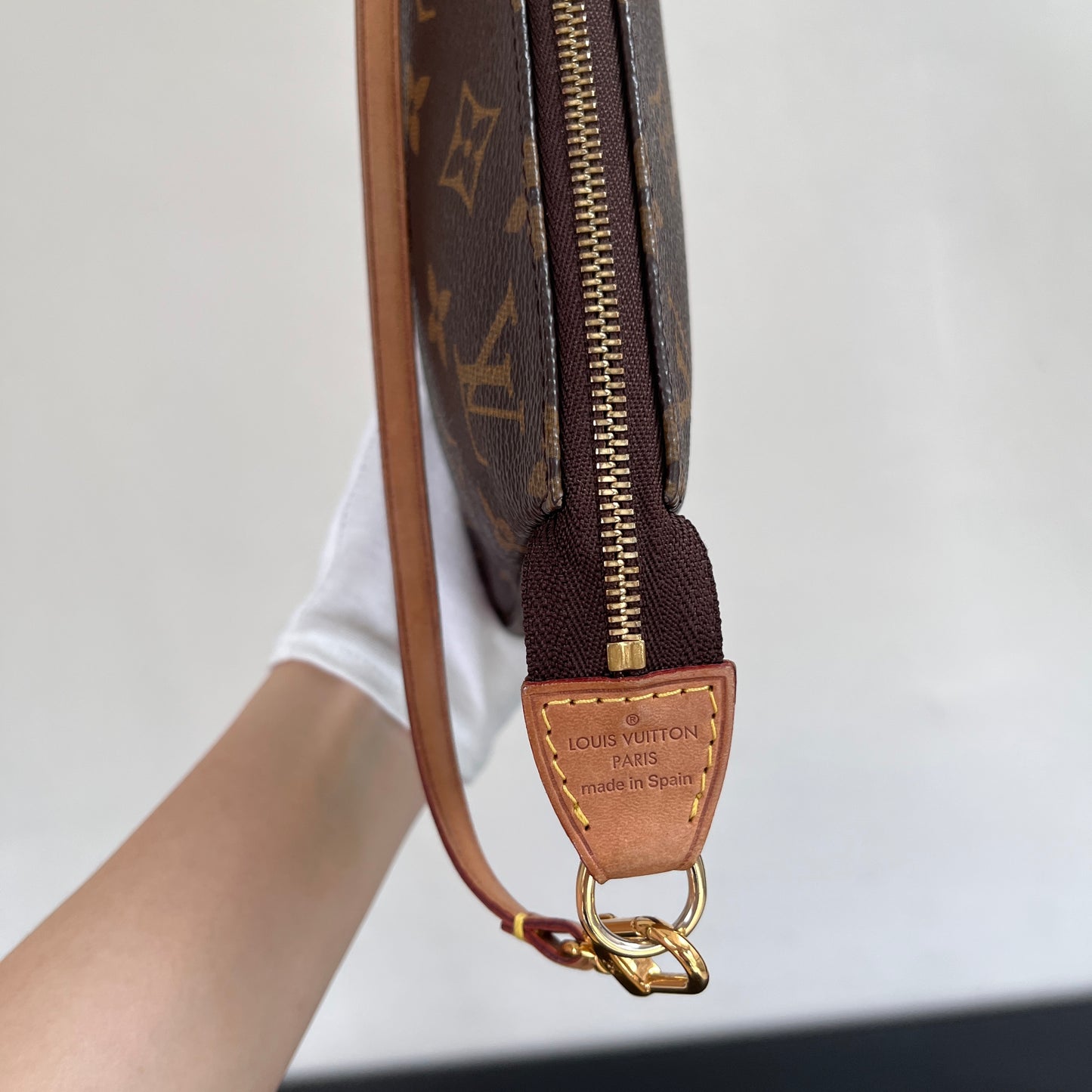 Louis Vuitton Vintage Pochette Monogram