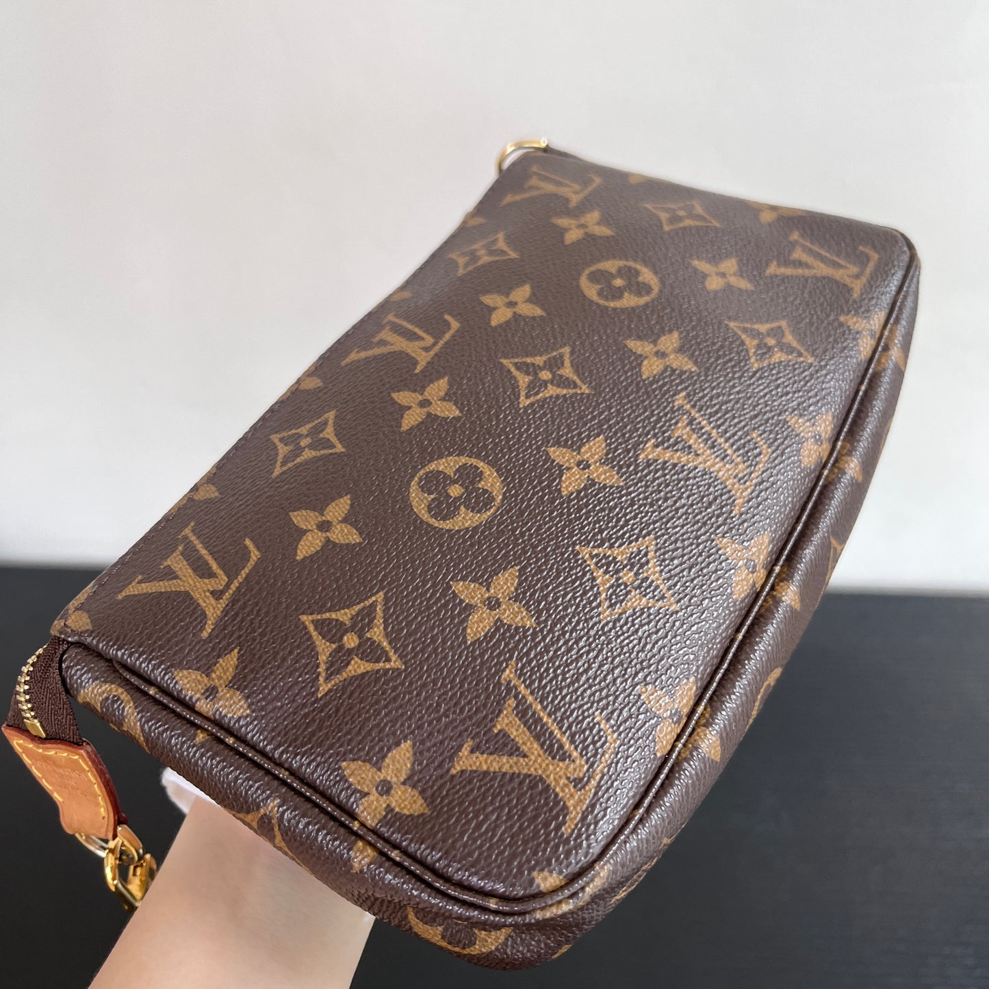 Louis Vuitton Vintage Pochette Monogram