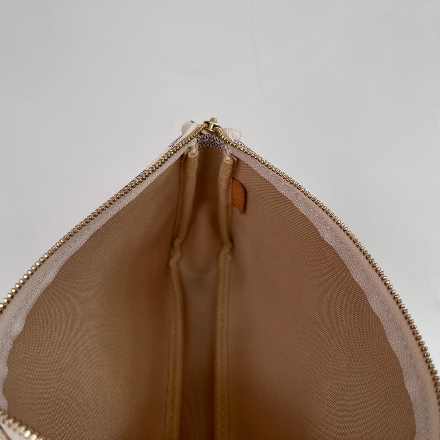 Louis Vuitton Pochette Damier Azur
