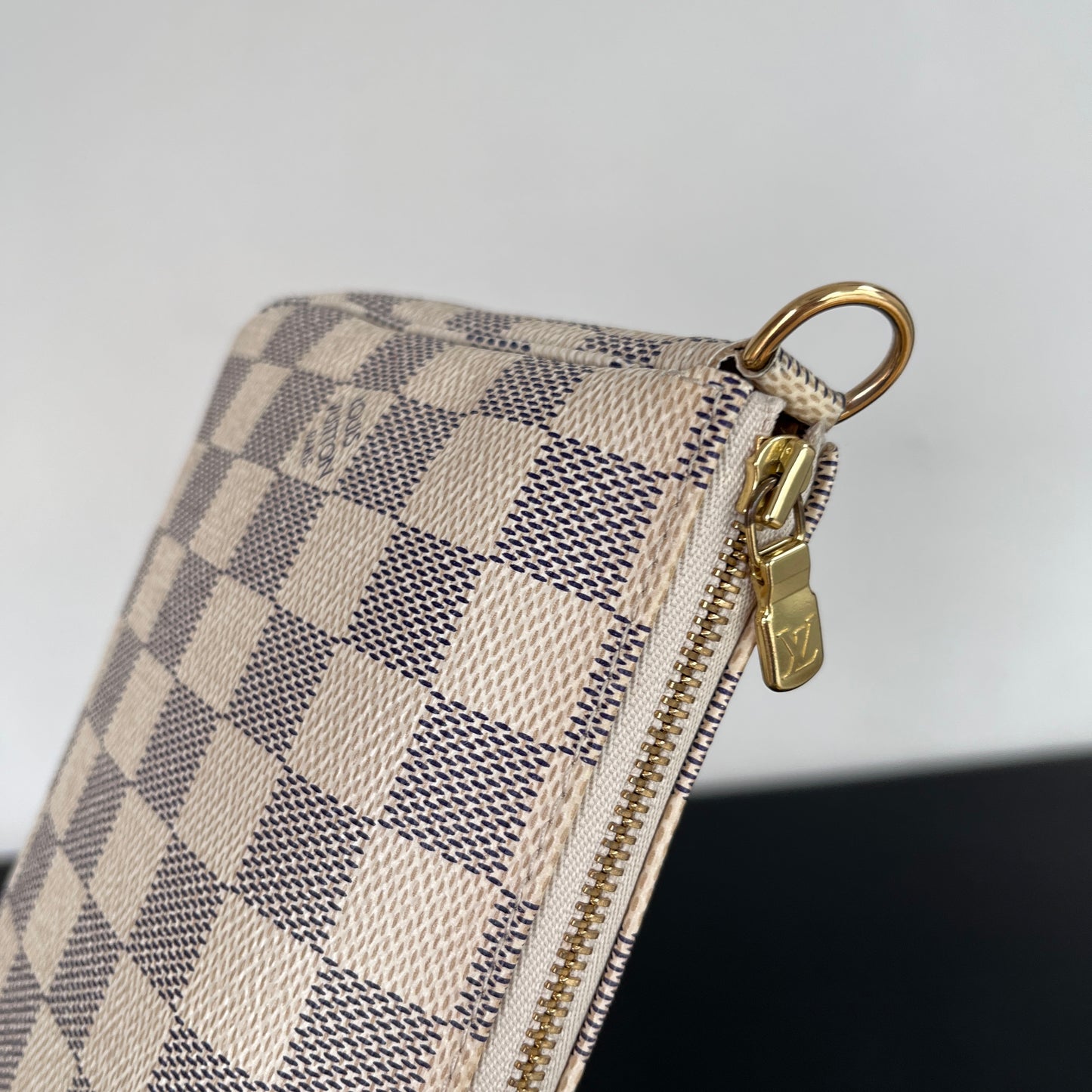 Louis Vuitton Pochette Damier Azur