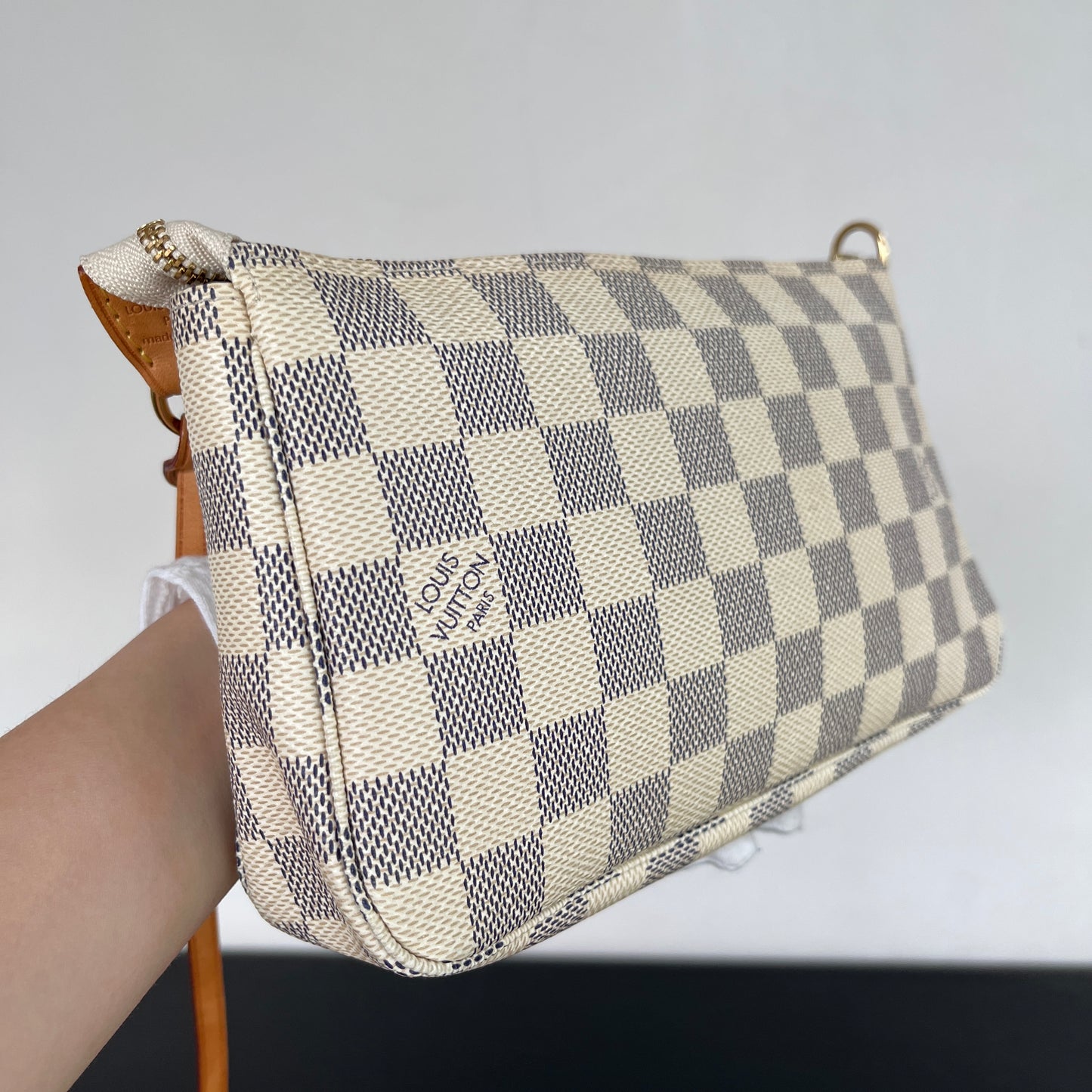 Louis Vuitton Pochette Damier Azur