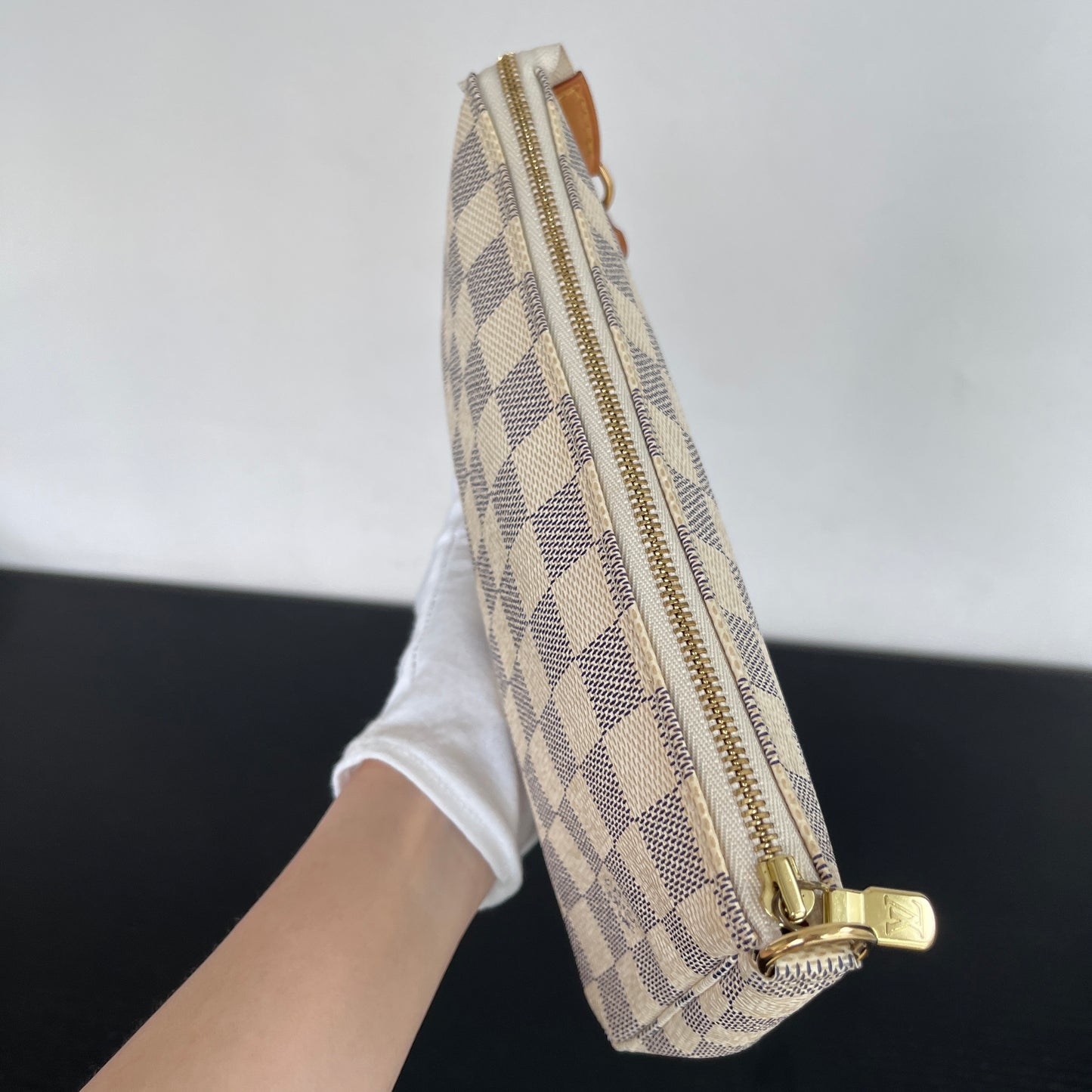 Louis Vuitton Pochette Damier Azur