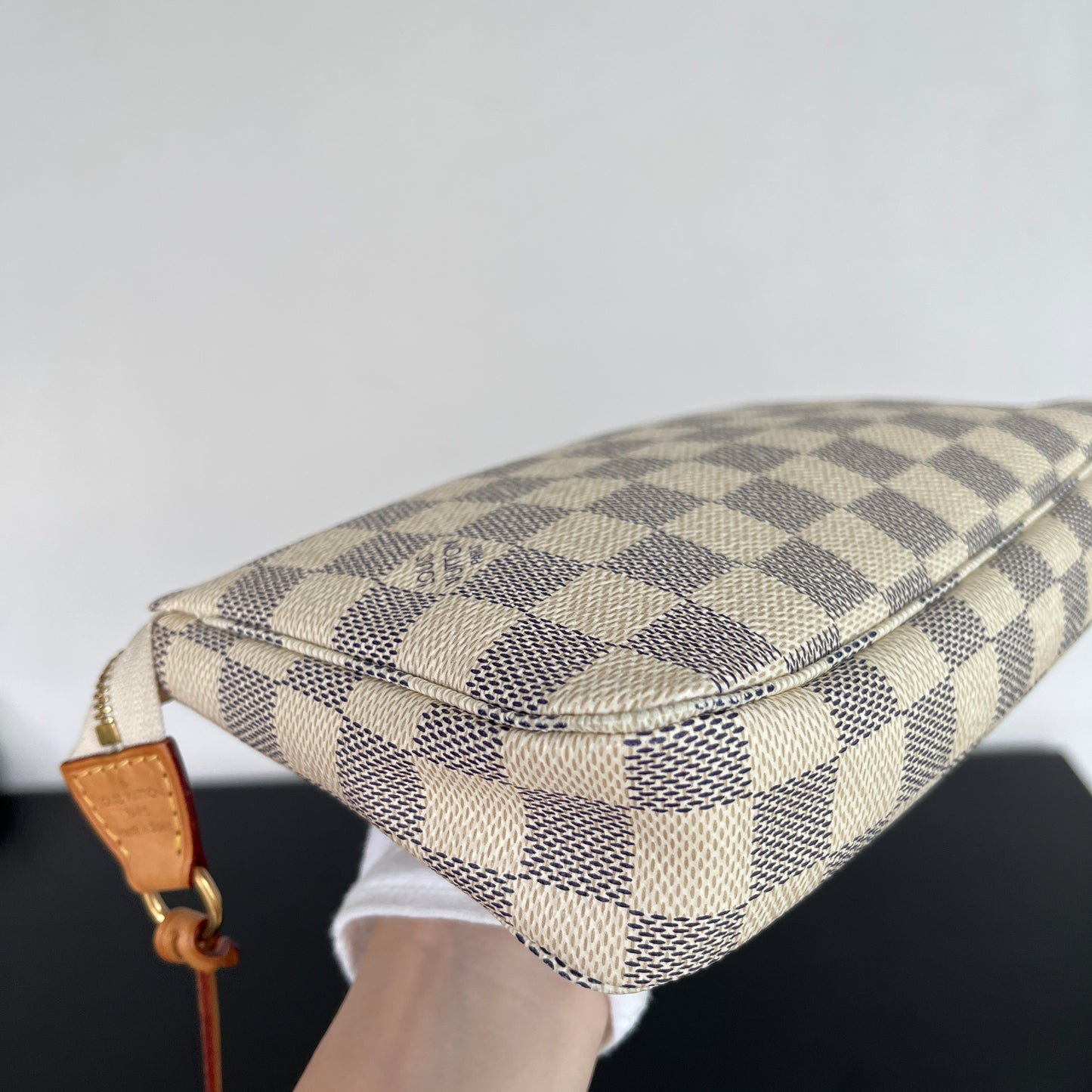 Louis Vuitton Pochette Damier Azur