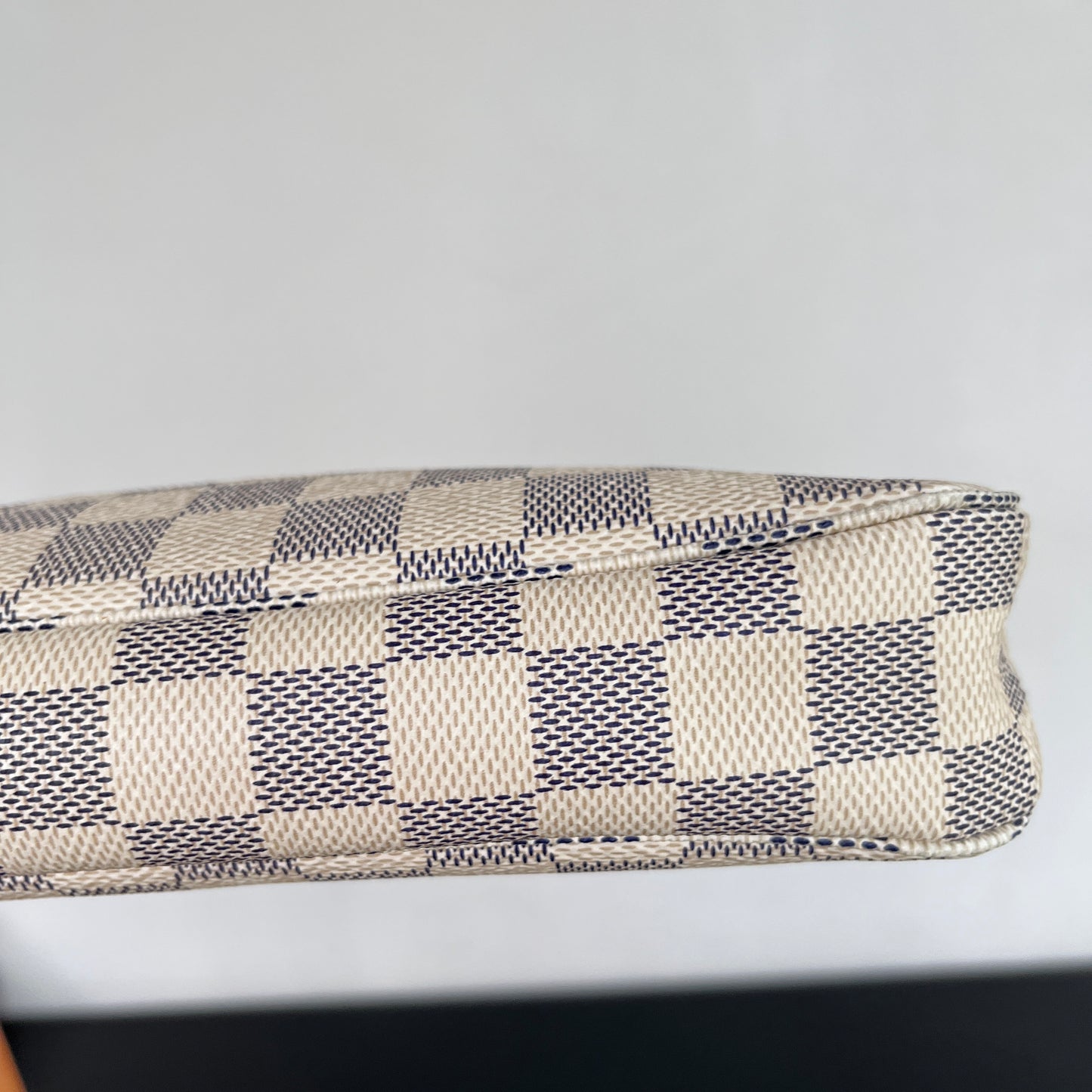 Louis Vuitton Pochette Damier Azur