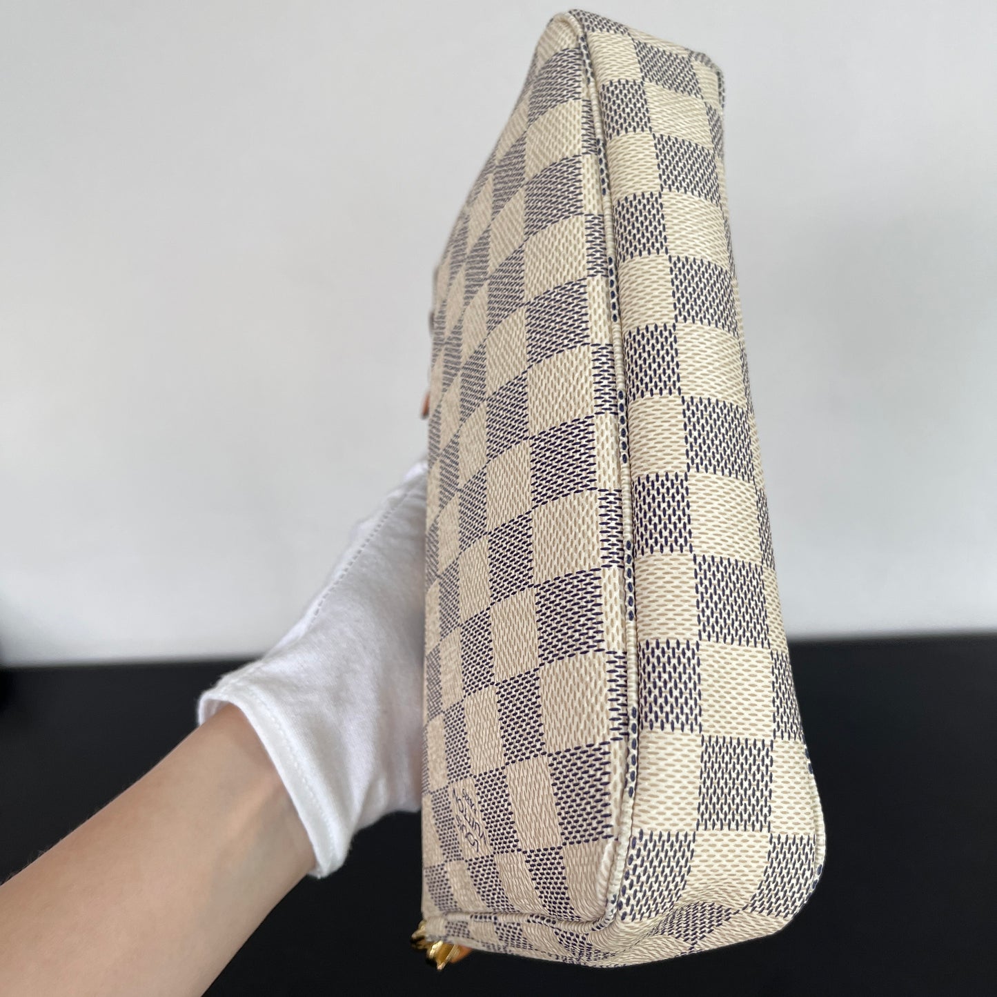 Louis Vuitton Pochette Damier Azur
