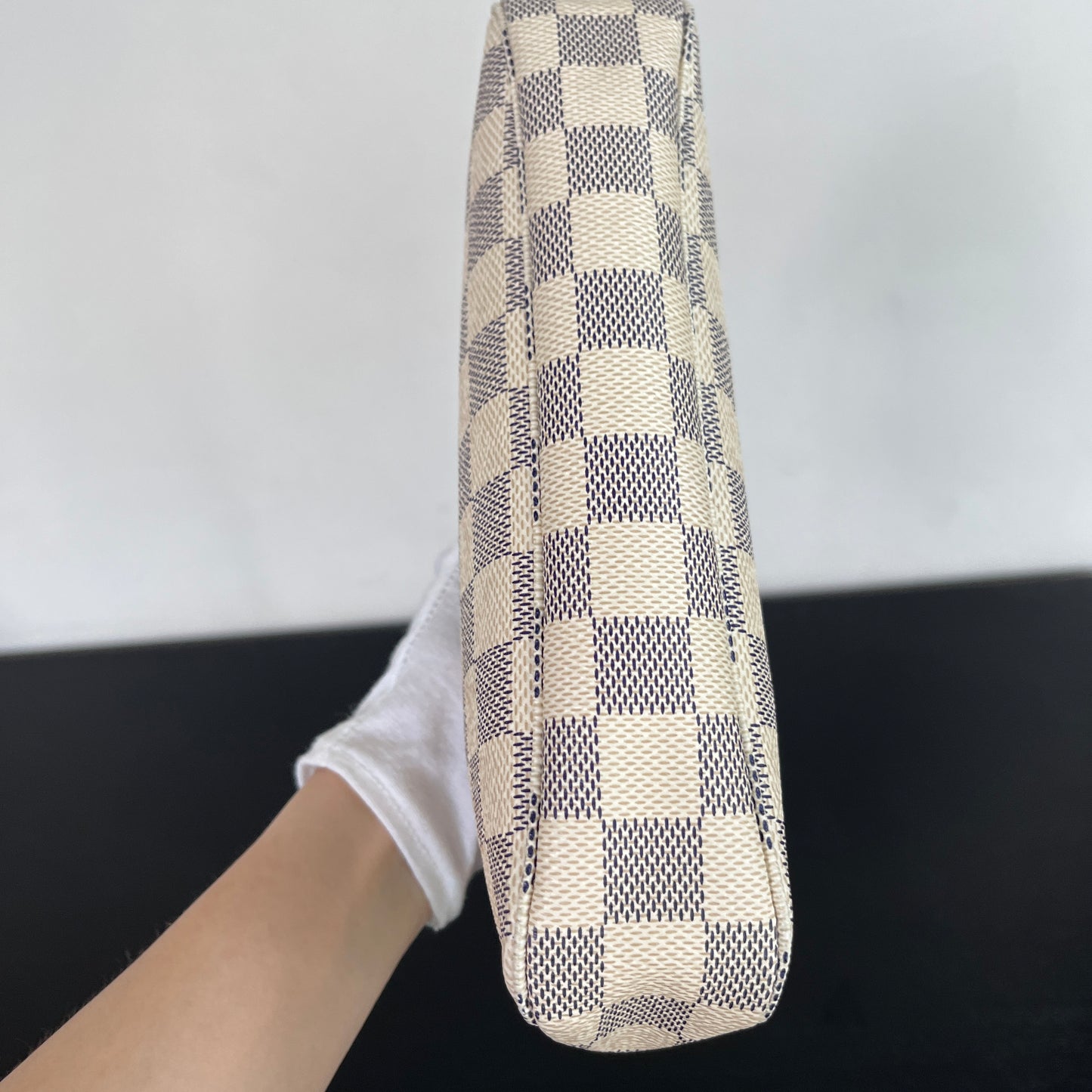 Louis Vuitton Pochette Damier Azur