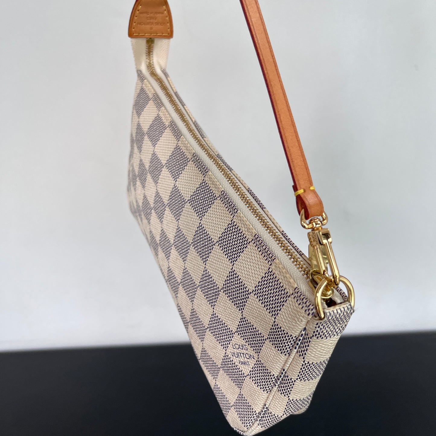 Louis Vuitton Pochette Damier Azur
