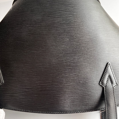 Louis Vuitton	Vintage Black Epi Saint Jacques GM Shoulder Bag