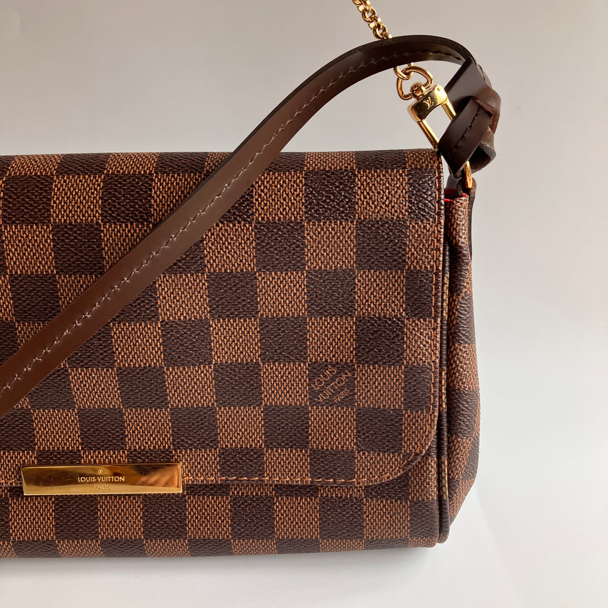 Louis Vuitton Favorite MM Damier Ebène Crossbody Bag