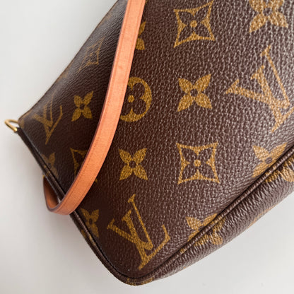 Louis Vuitton Vintage Monogram Pochette