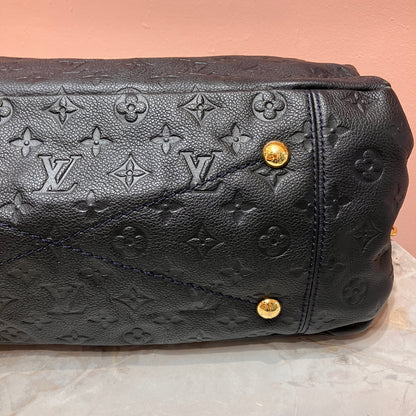 Louis Vuitton Artsy Black MM Bag