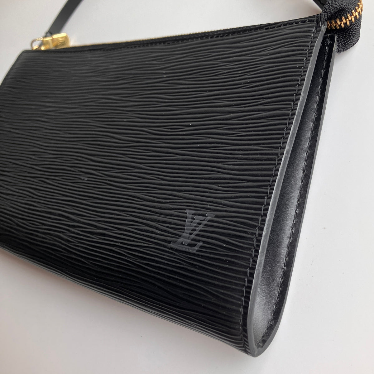 Louis Vuitton Epi Noir Pochette Accessories