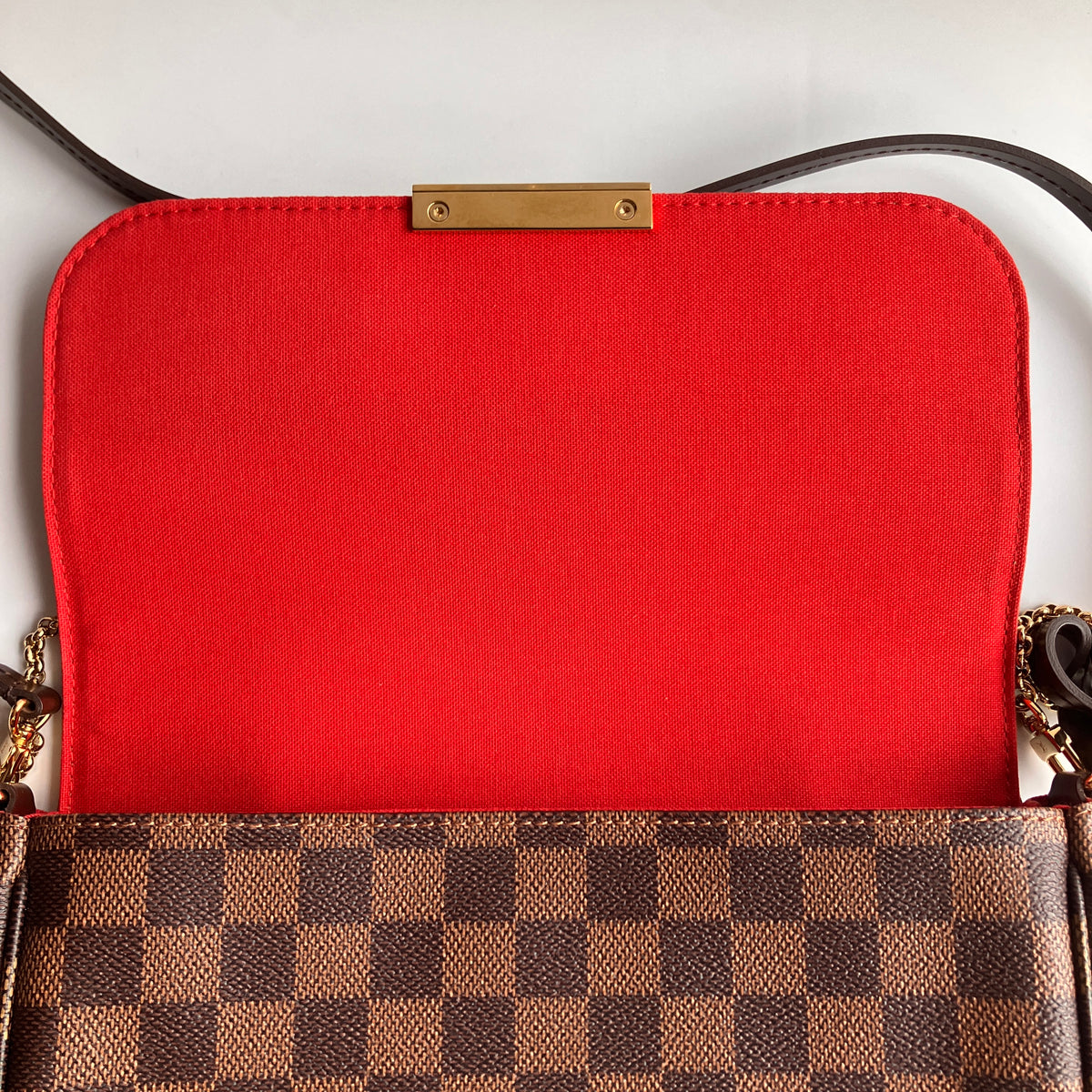 Louis Vuitton Favorite MM Damier Ebène Crossbody Bag
