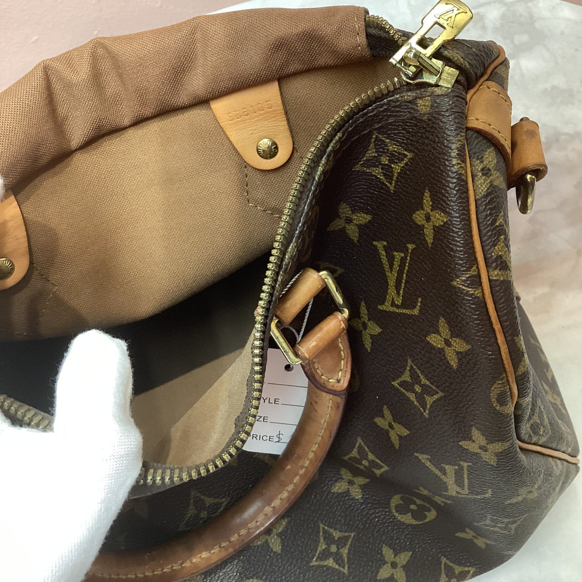 Louis Vuitton Speedy Bandouliere 30 Monogram Crossbody Bag