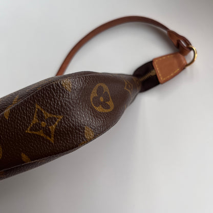 Louis Vuitton Vintage Monogram Pochette