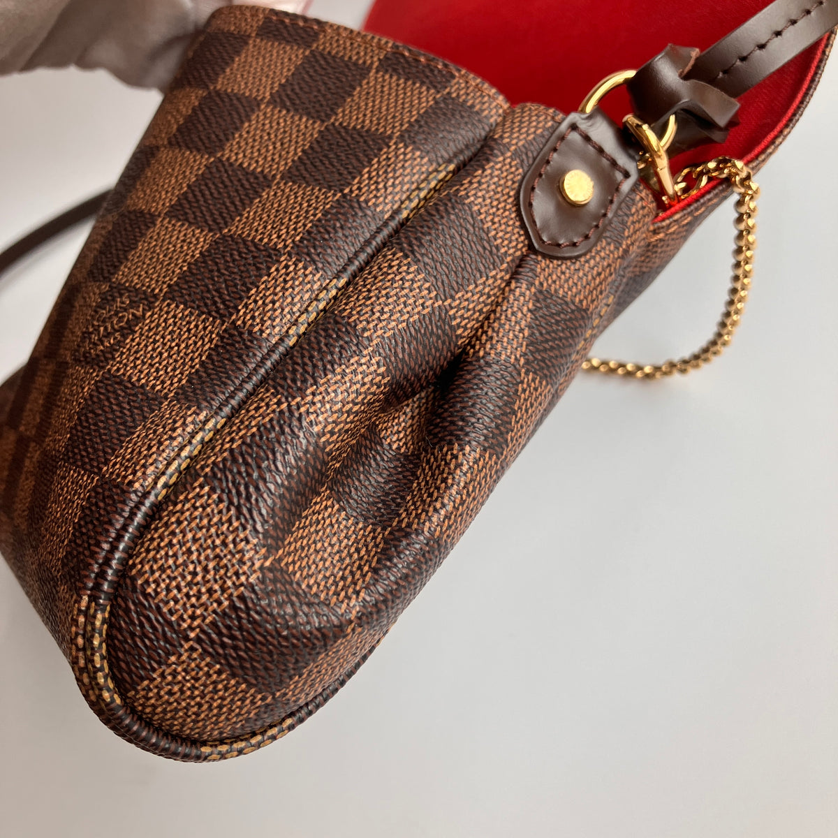 Louis Vuitton Favorite MM Damier Ebène Crossbody Bag