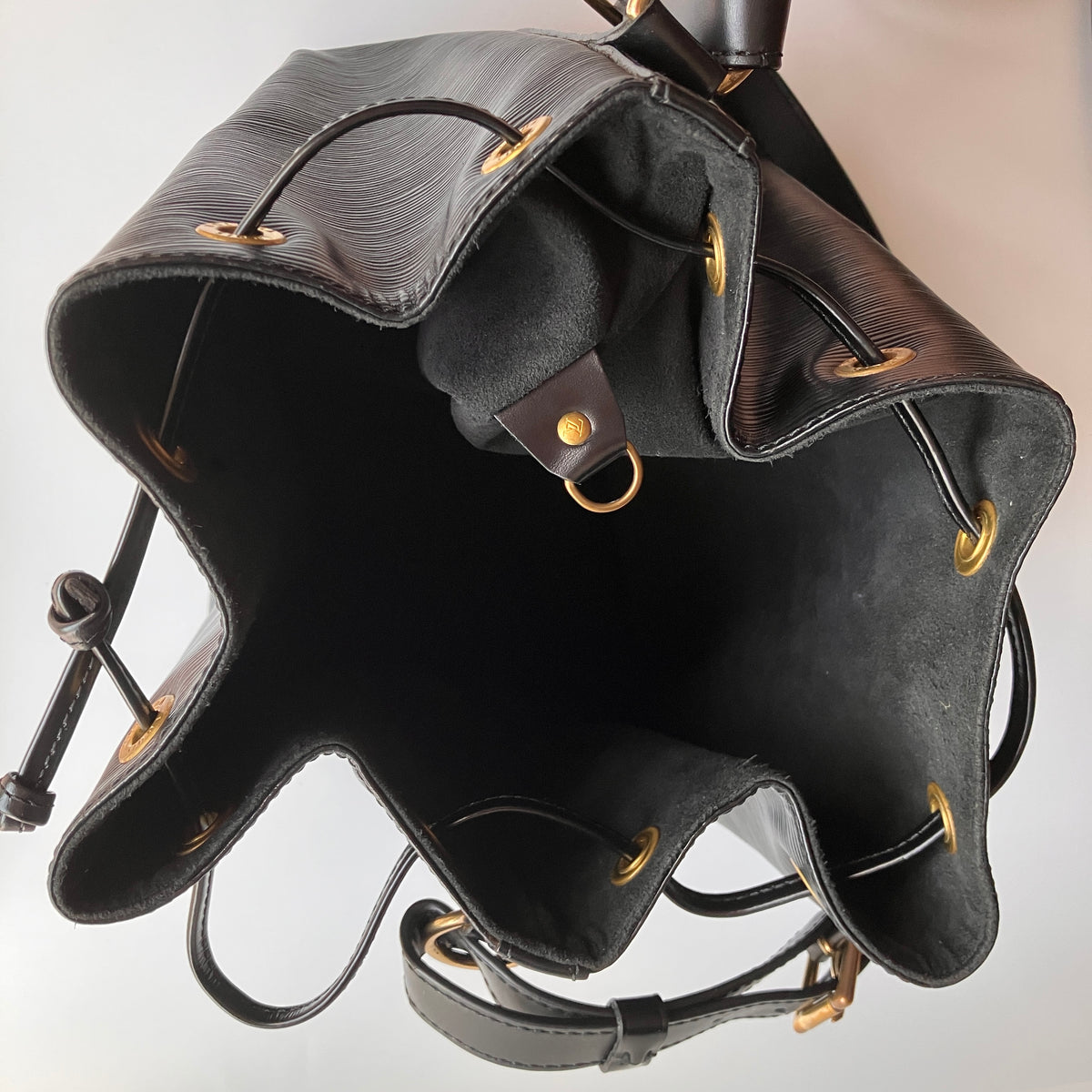 Louis Vuitton Vintage Petit Noé Black Epi Bucket Bag