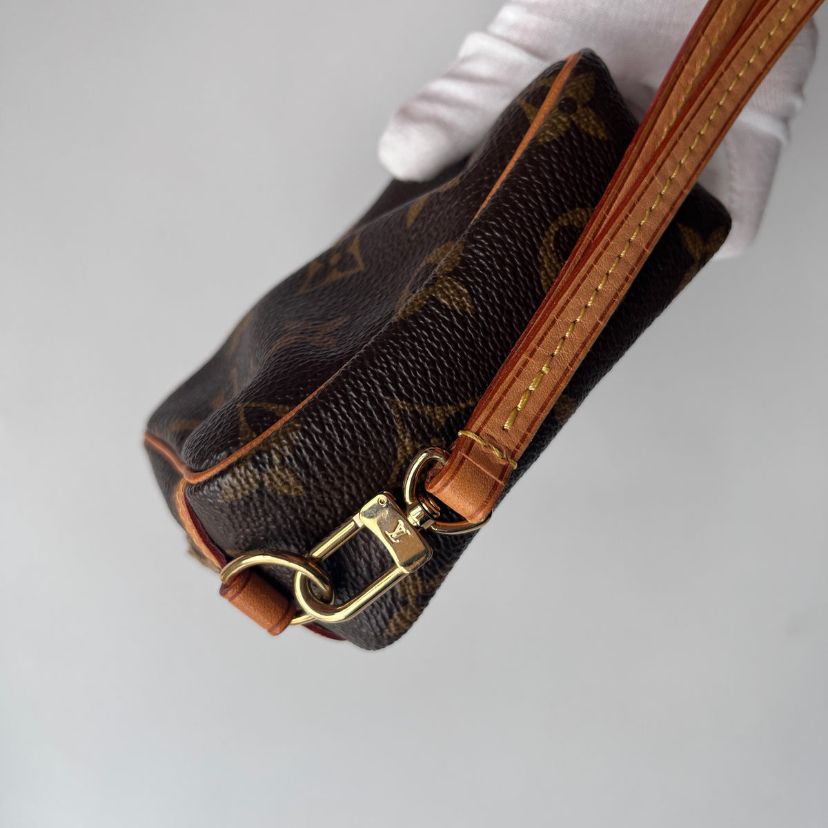 Louis Vuitton Wapity Monogram Pouch Wrislet