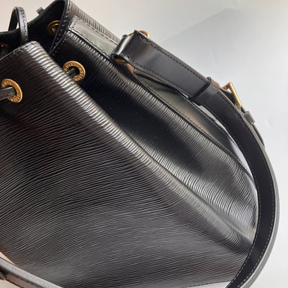 Louis Vuitton Vintage Petit Noé Black Epi Bucket Bag